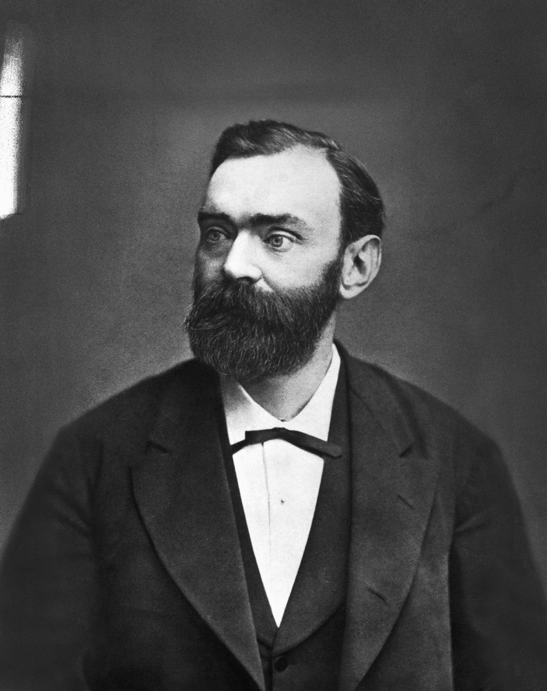 Alfred Nobel – a dinamitAlfred Nobel 1867-ben szabadalmaztatta a dinamitot