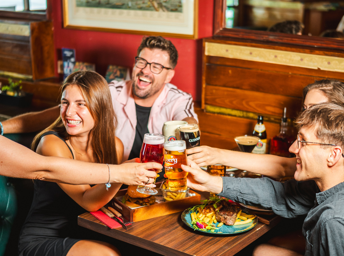 pointer-pub-2