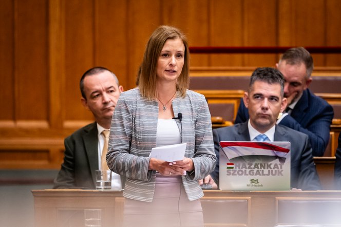 Dúró Dóra: Magyar Péter az összes rendszerváltás utáni miniszterelnököt alulmúlja
