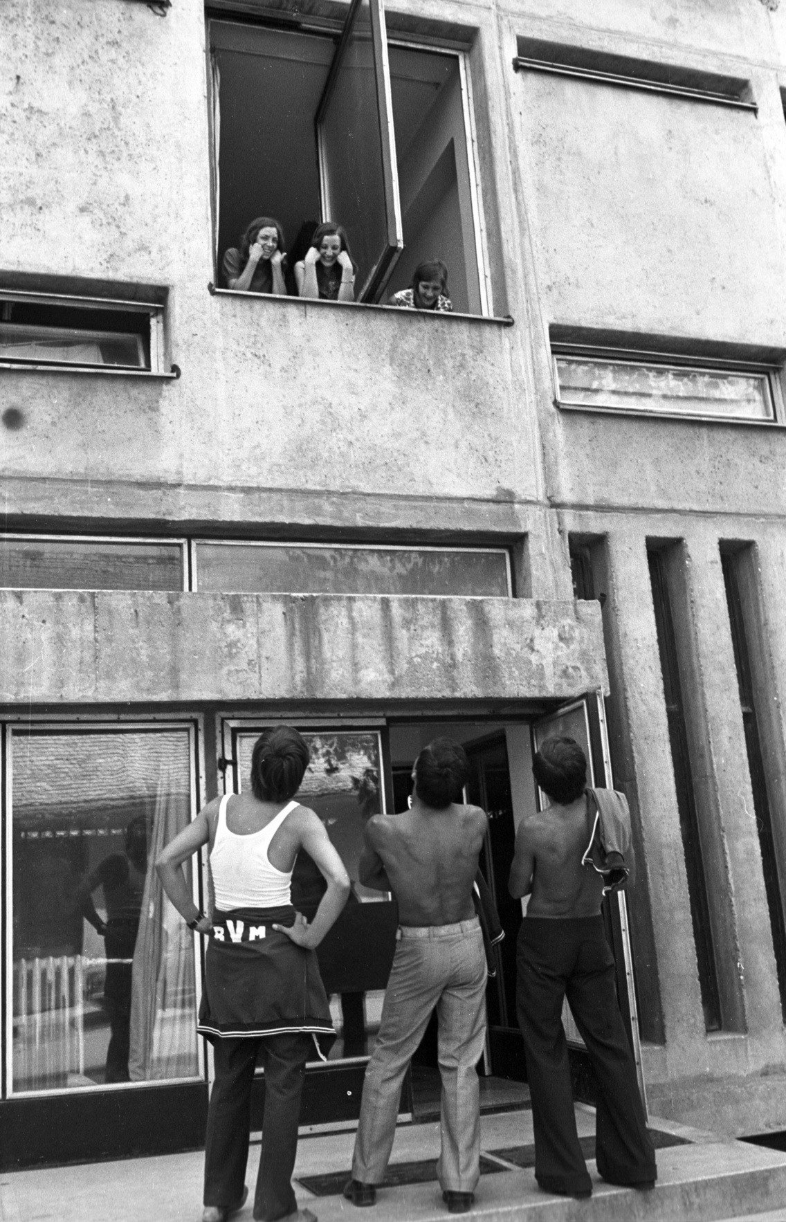 1979