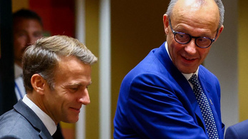 Mit keres valójában Emmanuel Macron Budapesten október 23-án?