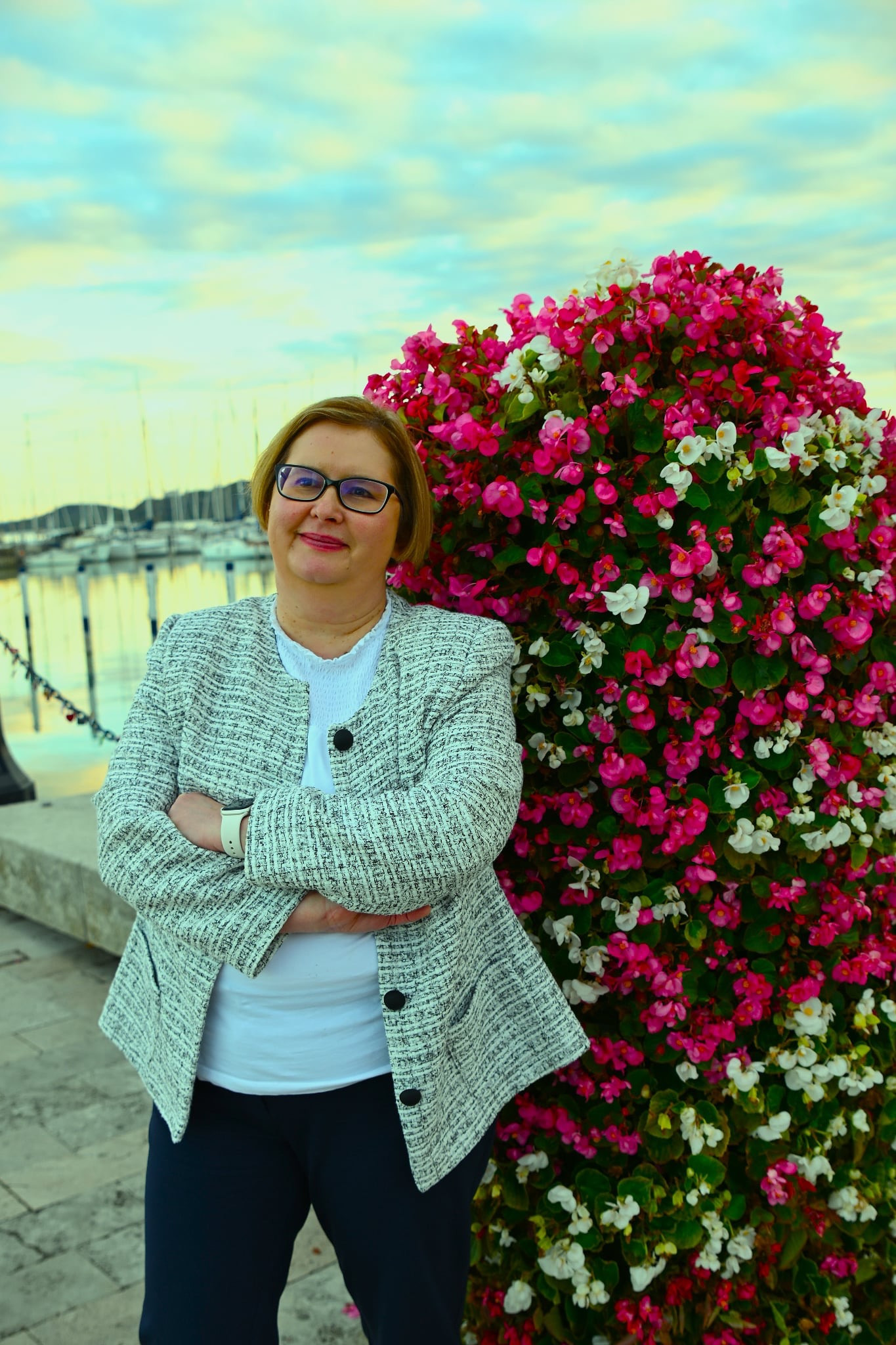 Fábián Janka Vácon született magyar író és számos sikeres könyv szerzője