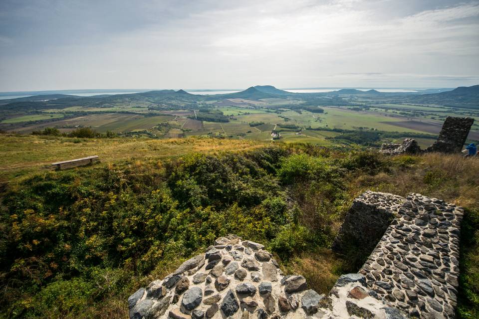 A Balaton káprázatos őszi panorámái – 10 kilátó és túraútvonal, amit most érdemes felfedezni