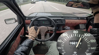 Mennyit megy egy 34 lóerős Fiat full támadásban az Autobahnon?
