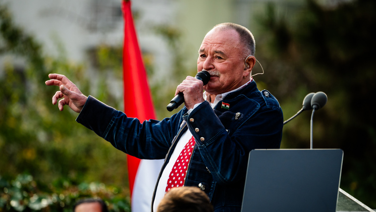 Nagy Feró a Fidesz rendezvényén: Matolcsy nekem se kutyám, se macskám, vigyék