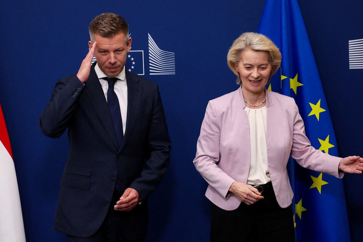 Dúl a háború Brüsszelben: Magyar Péter is beszállt a harcba, eurómilliárdok sorsa a tét