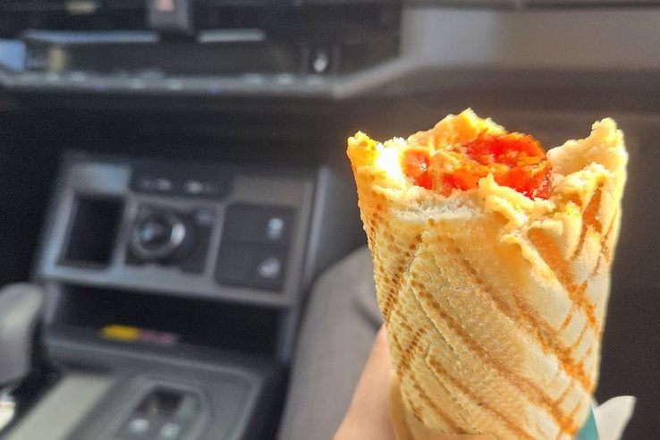 Fél perc alatt fizetném a benzinem, ehelyett a hot dogodra várok