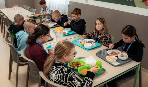 Újabb ingyentermékek jár a gyerekeknek