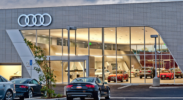 Audi-kereskedés Kaliforniában
