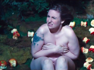 Öt alkalom, amikor Lena Dunham feleslegesen mutogatta a testét
