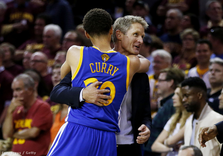 Kerr és Curry, a Warriors két hőse