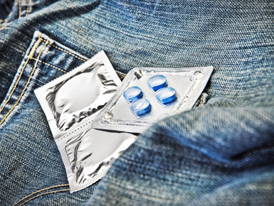 Ezt teszi a Viagra a pénisszel, percekkel és órákkal beszedés után