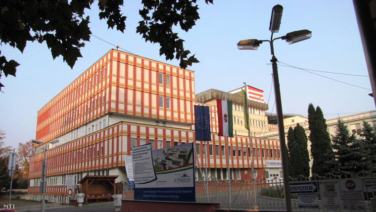 A kaposvári Kaposi Mór Oktató Kórház épülete.
