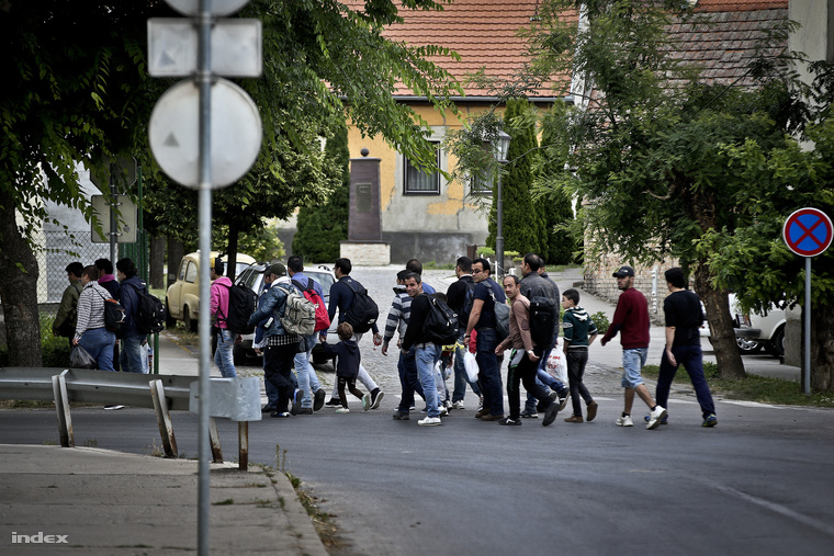 Menekültek Magyarkanizsán, június elején