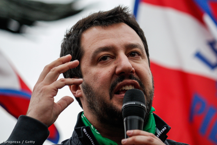 Matteo Salvini és a szélsőjobb a menekültek ellen