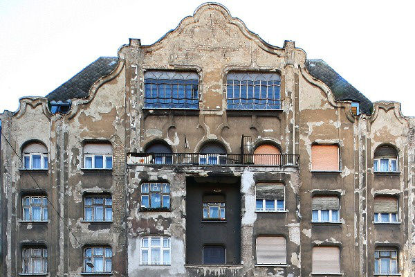 Ernst Múzeum homlokzata