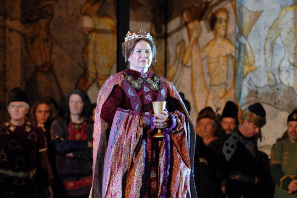 Marton Éva Gertrúdisz szerepében (2007, Szeged; forrás: operavilág.hu; fotó: Németh-Segesvári)