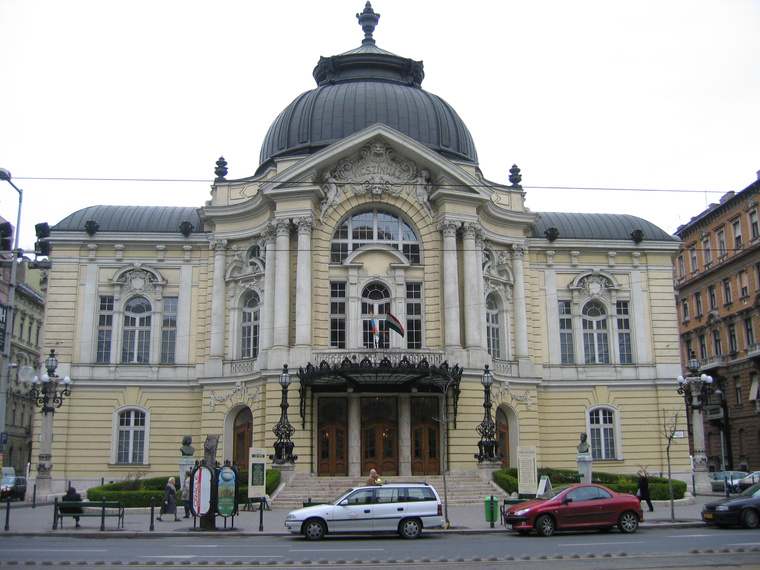 Vígszínház