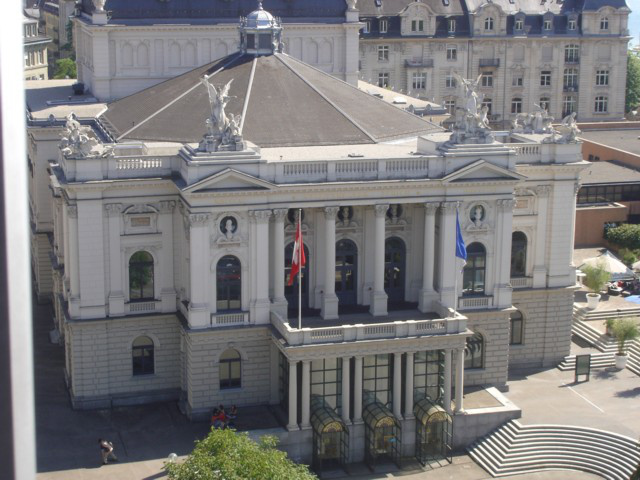 Zürichi Opera