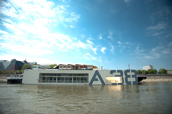 A38 hajó