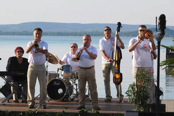 Molnár Dixiland Band