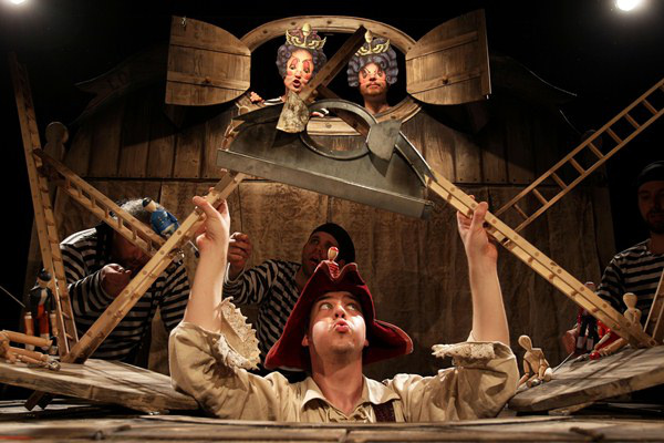 Glimigrim, avagy Gulliver Lilliputban - Griff Bábszínház