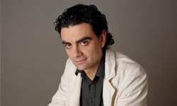 Rolando Villazón