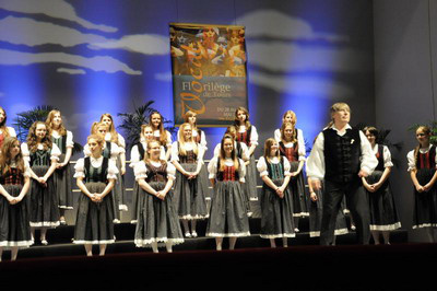 Cantemus, Szabó Dénes, Tours