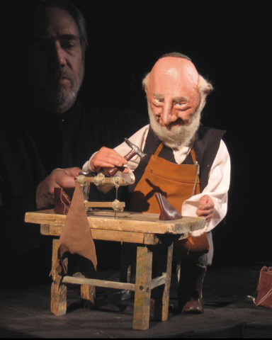 Eric Bass-Sandglass Theatre: Őszi portrék -