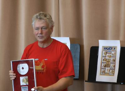 Kocsis Zoltán átveszi a Bartók Új Sorozat platinalemezét