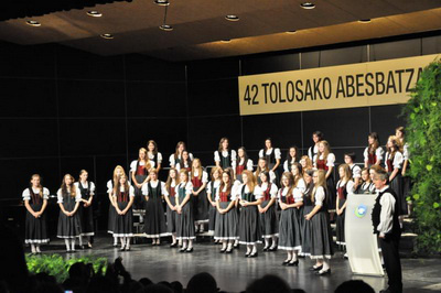Cantemus Gyermekkórus és Szabó Dénes Tolosában