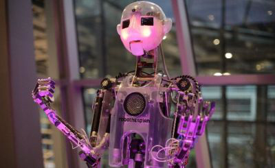 Varsói robotszínész