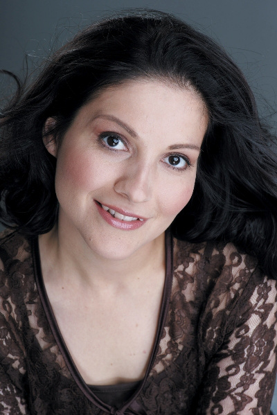 Geszthy Veronika