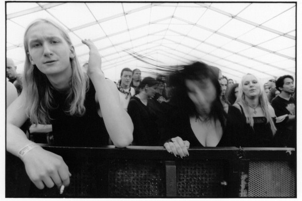 Fotó: © Benkő Imre: Arcok. 20 Év Szigetfotó