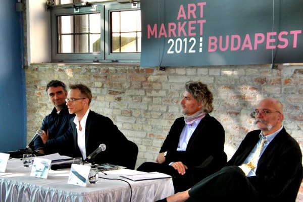 Art Market Budapest 2012, sajtótájékoztató (György Péter, Ledényi Attila, Einspach Gábor, Martos Gábor) - forrás: Facebook