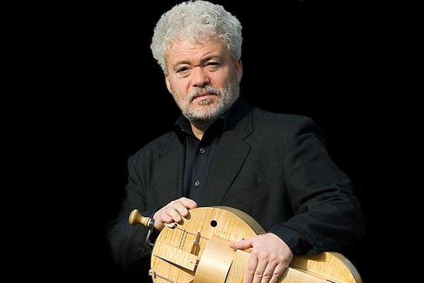 Mandel Róbert
