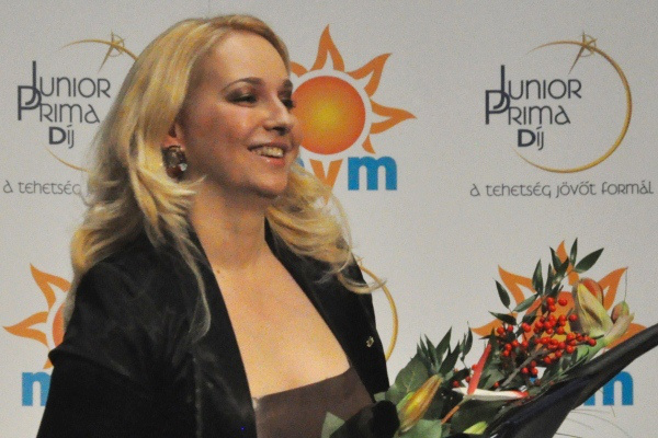 Szőke Nikoletta a 2012-es zenei Junior Prima Díj átadón