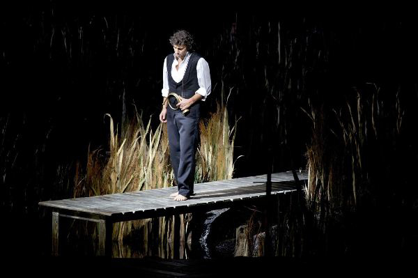 Jonas Kaufmann mint Lohengrin a Scalában
