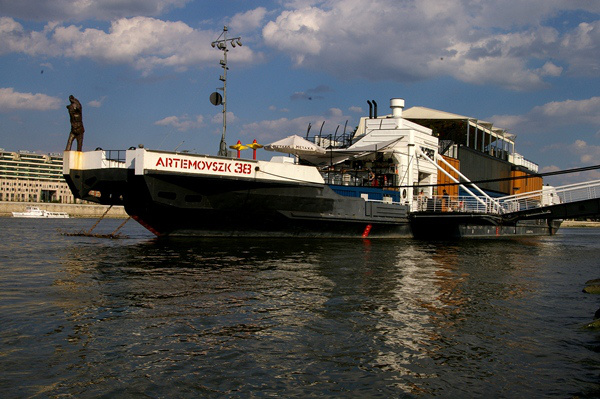 A38 hajó