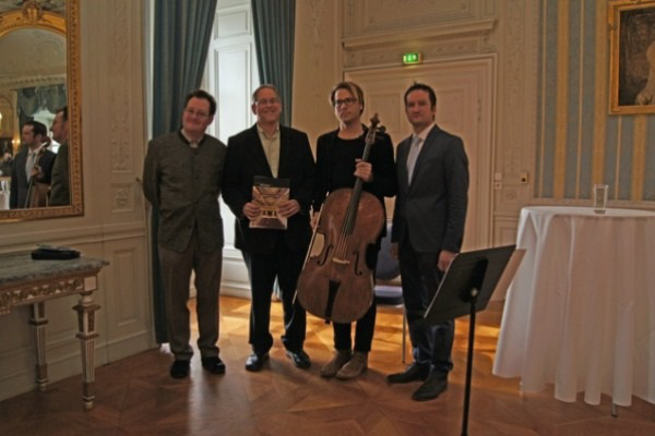 Antony Posch-cselló