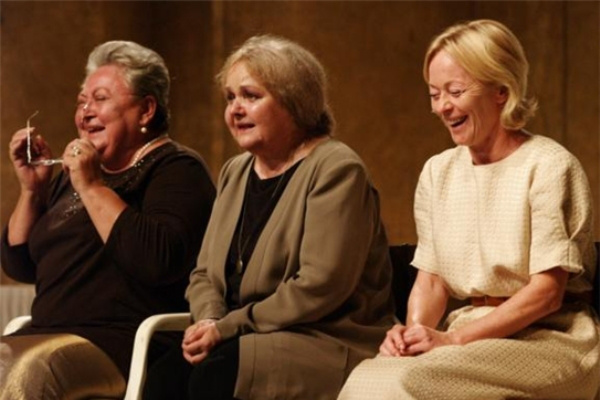 Molnár Piroska, Pogány Judit, Kerekes Éva - Macskajáték, Örkény Színház