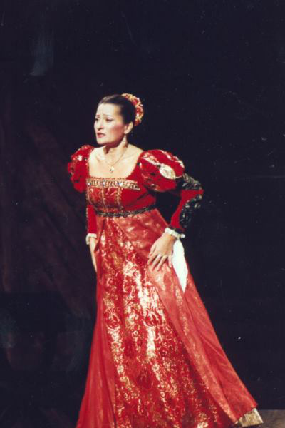Tokody Ilona (Verdi Otellójában)