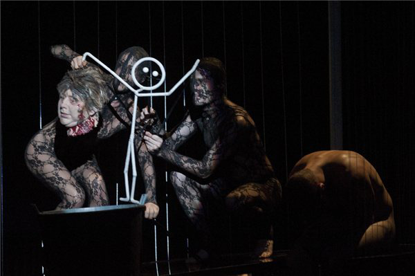 Jelenet a Macbeth/Anatómia c. előadás próbáján