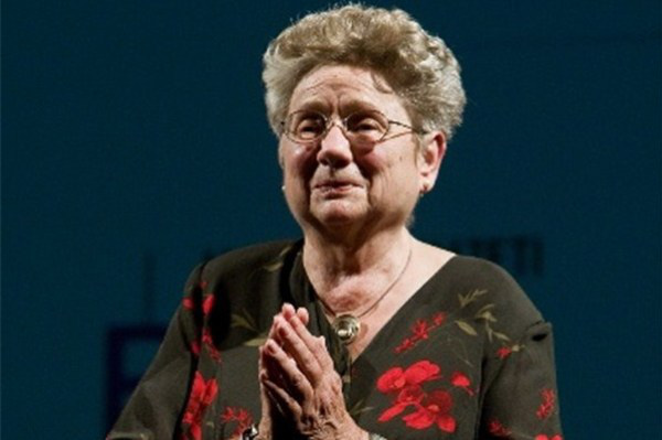 Andor Éva