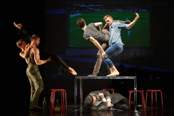 Örök kikelet - PR-Evolution Dance Company