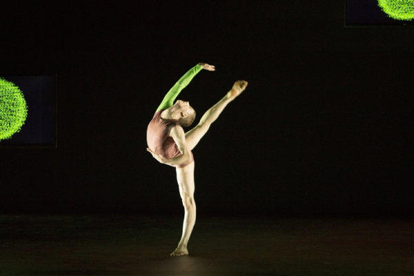 Wayne McGregor: Atomos