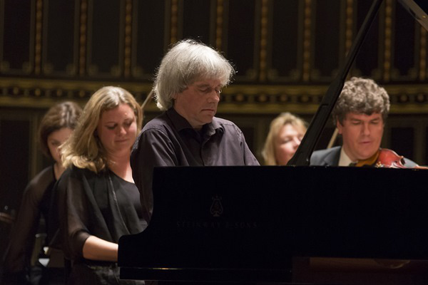 Ránki Dezső és a Concerto Budapest