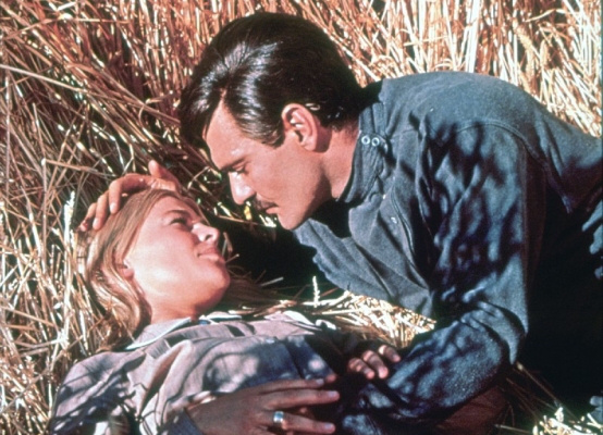 Doktor Zsivágó - Julie Christie és Omar Sharif (Forrás: Port.hu)