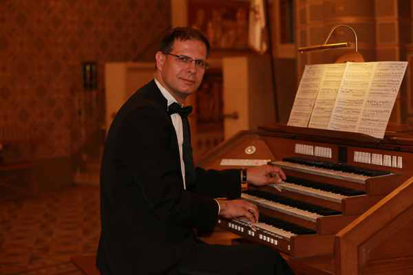 Szamosi Szabolcs