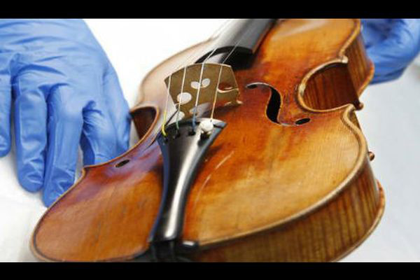 Stradivari (LipinskI)